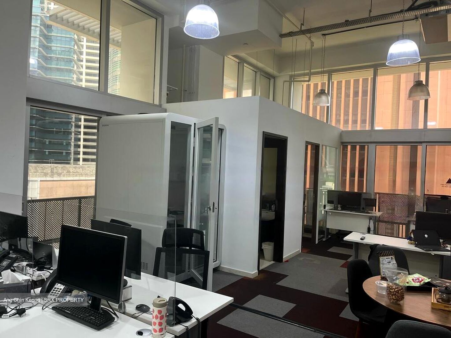 Eon Shenton (D2), Office #460700811